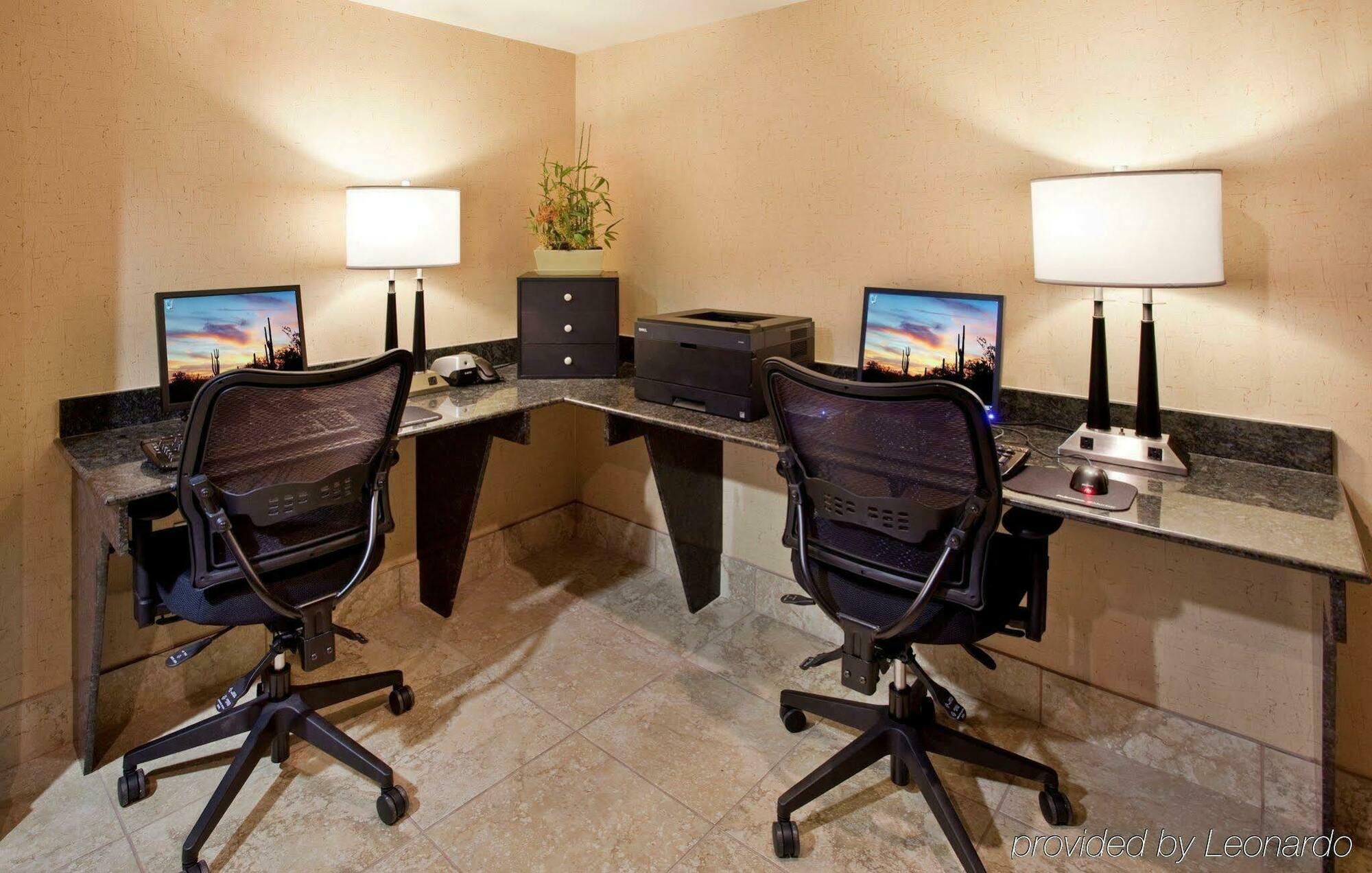Holiday Inn Express Scottsdale North By Ihg Udogodnienia zdjęcie